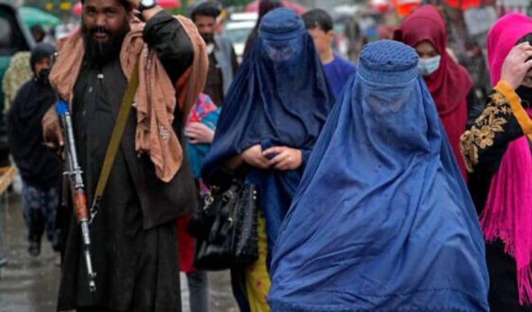 UN experts: The restrictions imposed by the Taliban should be examined from the perspective of crimes against humanity women