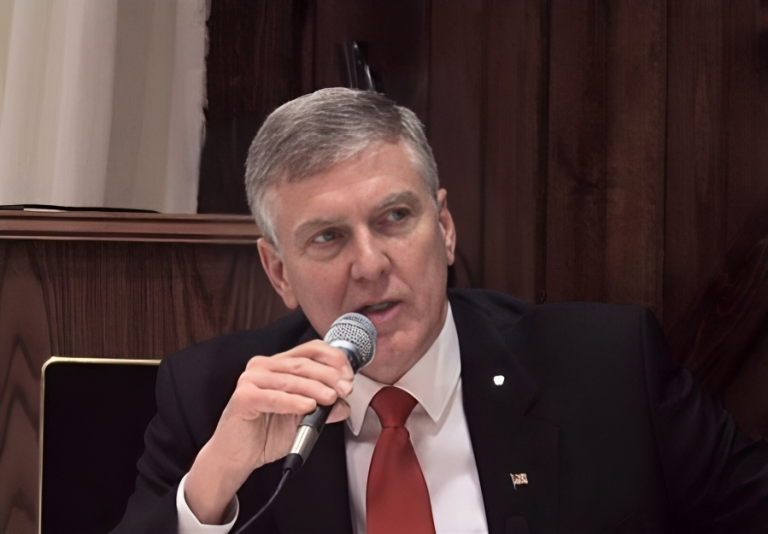 جیم مارتر نامزد جمهوری خواه: از کمک به گروه طالبان حمایت نمیکنم