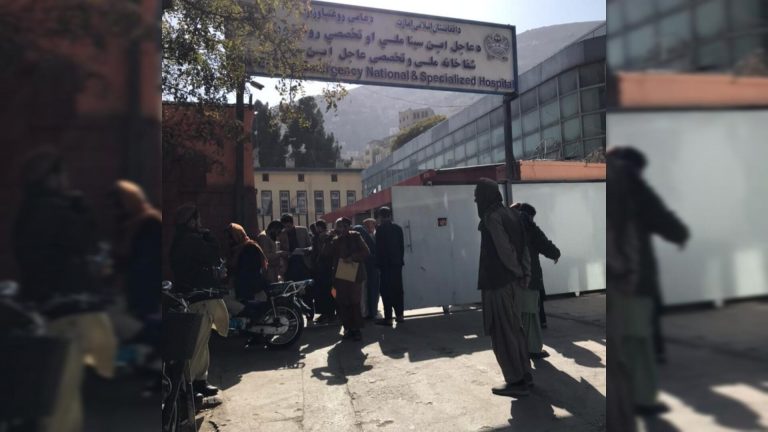 دختر جوان پس از اقدام به خودکشی در بیمارستان ابنسینا جان داد