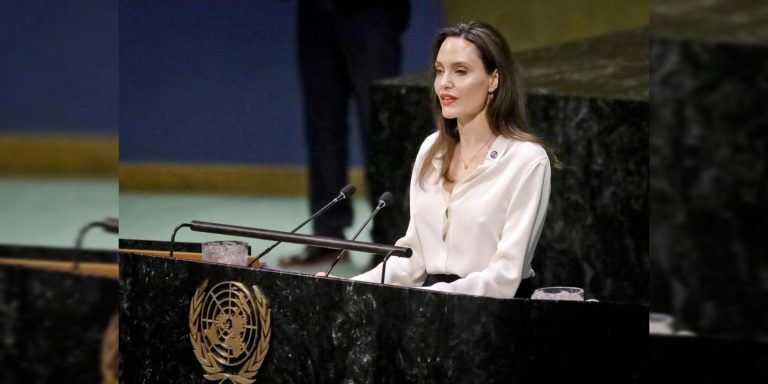 آنجلینا جولی: غزه در حال تبدیل شدن به گور دسته جمعی است